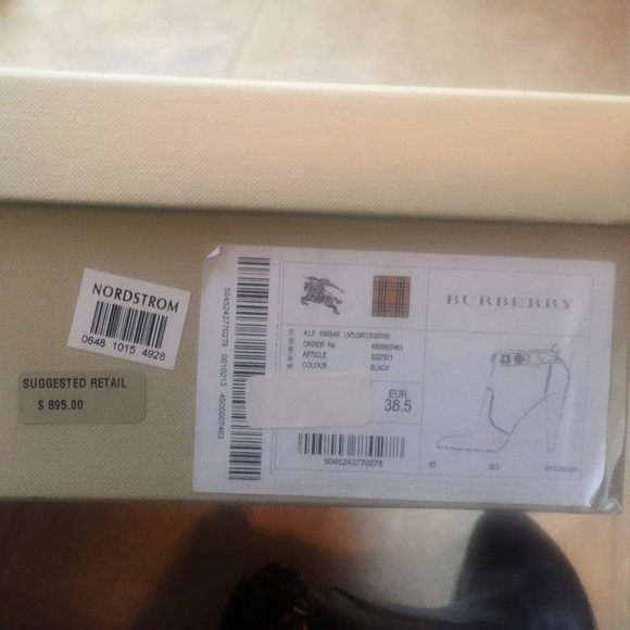 Beautiful Auth Burberry beaded ankle boots  38.5 - Picture 4 of 4